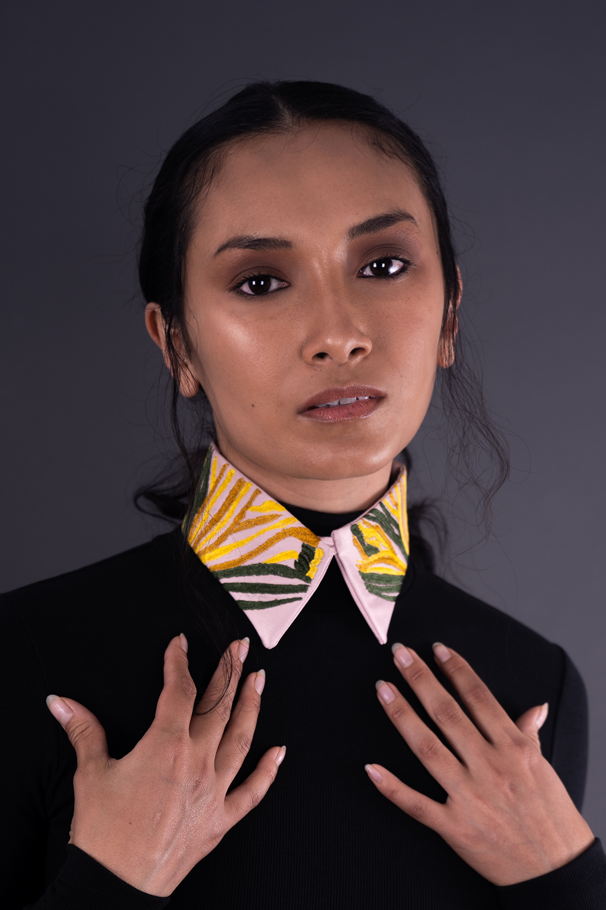 Cuello Bordado Microflorecer Nabo | Lia Padilla